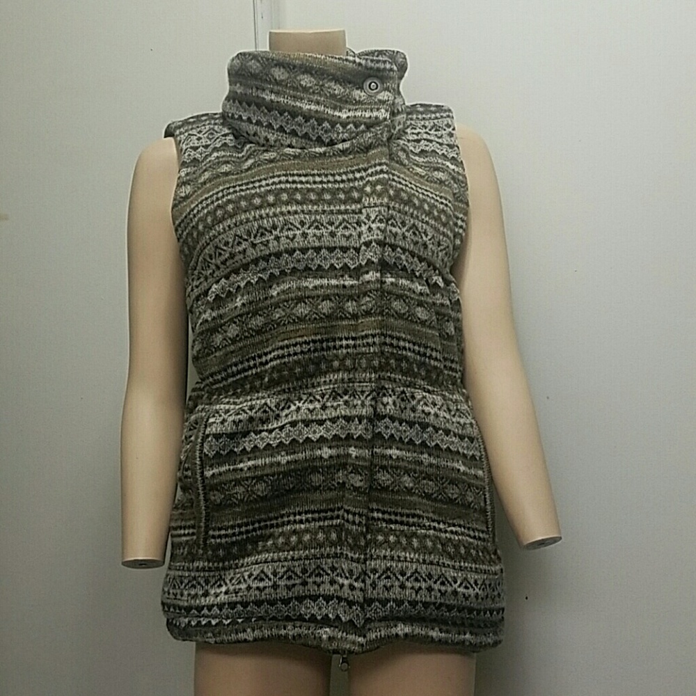 Athleta vest